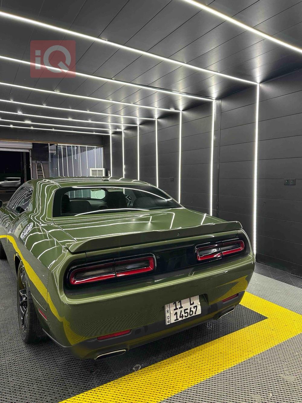 Dodge Challenger